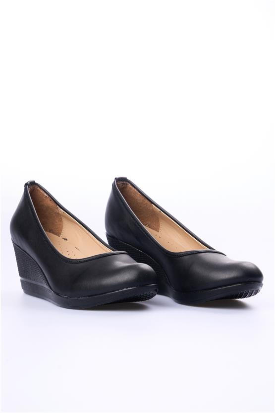 Ayakdaş 5242 888 Siyah Kadın Ayakkabı