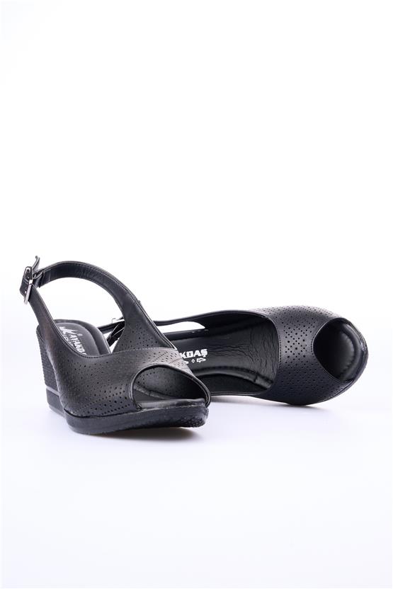 Ayakdaş 5242 976 Siyah Kadın Ayakkabı