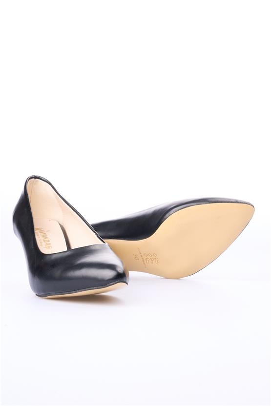 Ayakdaş A01 Siyah Kadın Ayakkabı