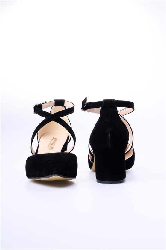 Ayakdaş A10 Siyah Süet Kadın Ayakkabı