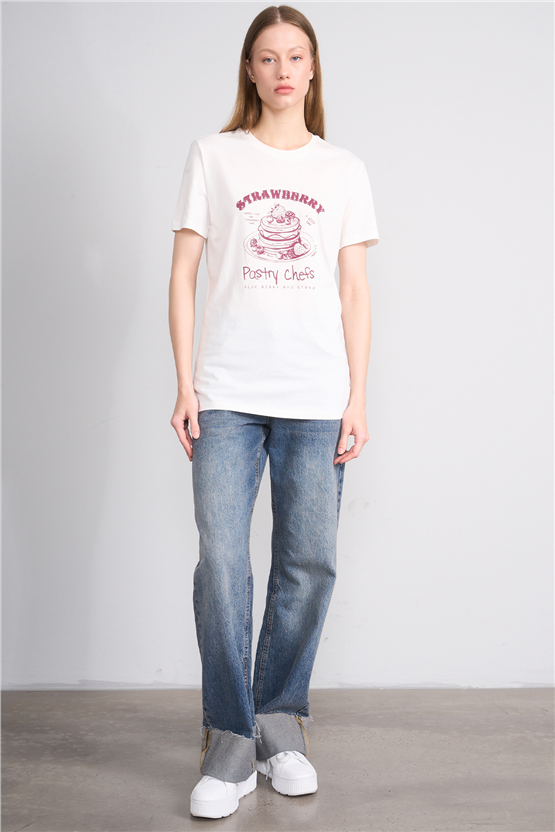 C.K Y26 8841 Fithit Byn B.Yk Regular Baskılı T-shirt Krem