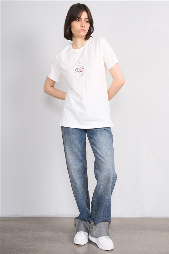 C.K Y26 8947 Fithit Byn B.Yk Regular Nakışlı T-shirt Krem