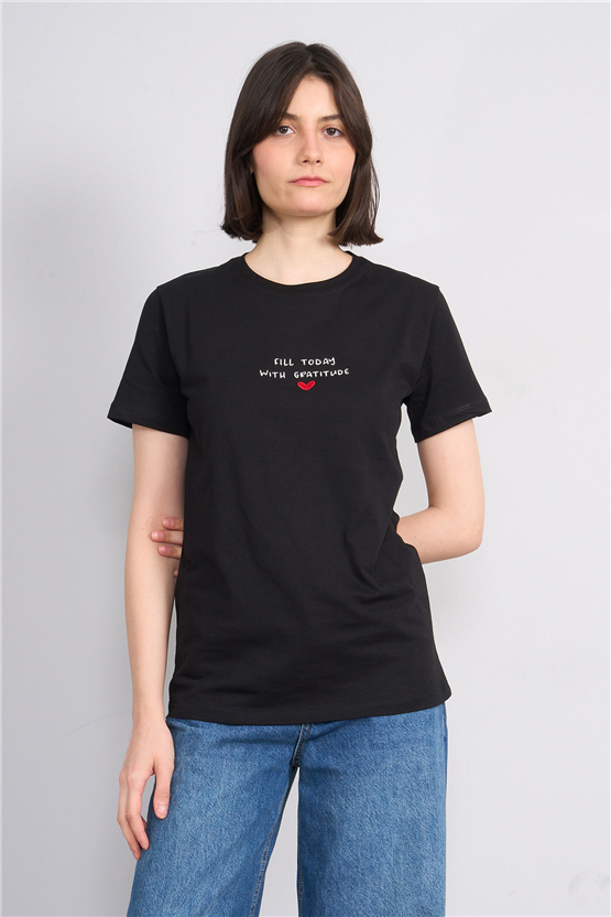 C.K Y26 8949 Fithit Byn B.Yk Regular Nakışlı T-shirt Siyah