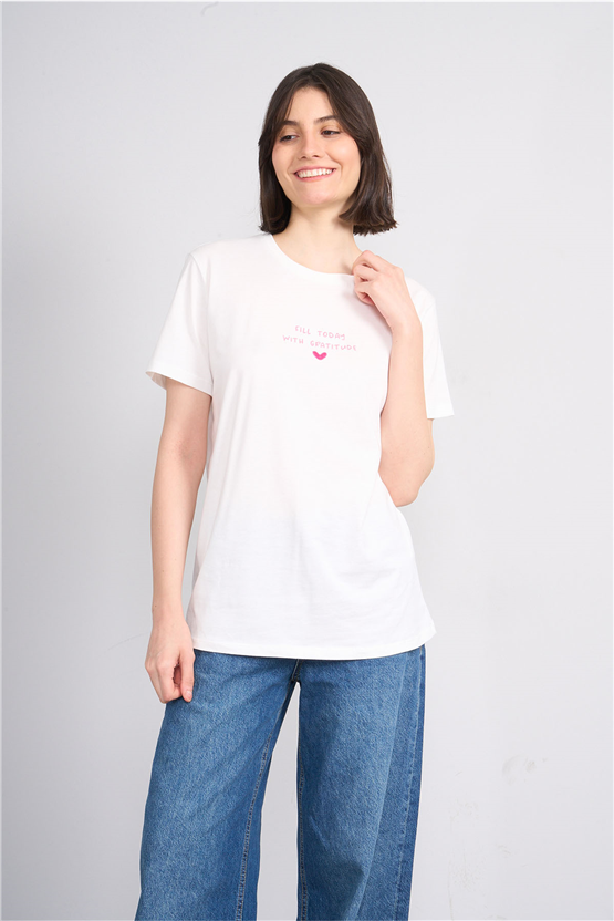 C.K Y26 8949 Fithit Byn B.Yk Regular Nakışlı T-shirt Krem