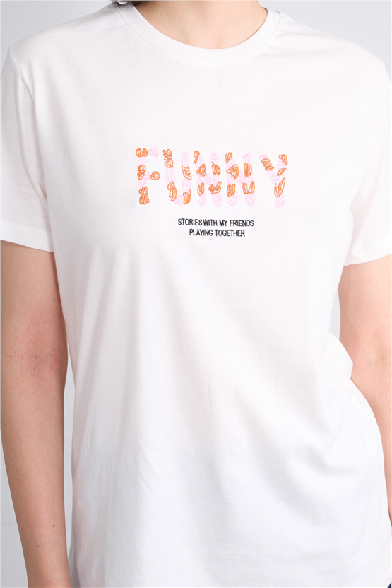 C.K Y26 8952 Fithit Byn B.Yk Regular Nakışlı T-shirt Krem