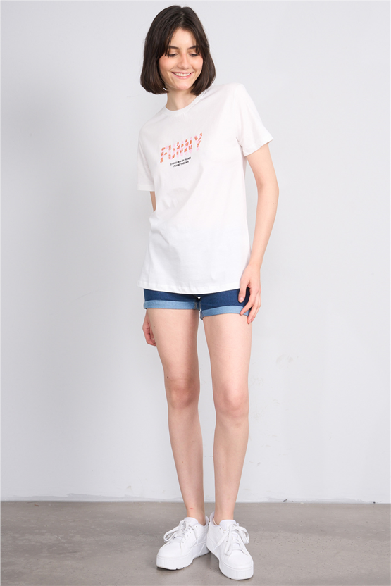 C.K Y26 8952 Fithit Byn B.Yk Regular Nakışlı T-shirt Krem