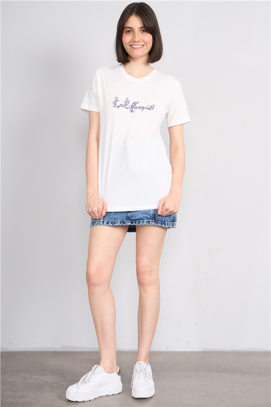 C.K Y26 8954 Fithit Byn B.Yk Regular Nakışlı T-shirt Krem