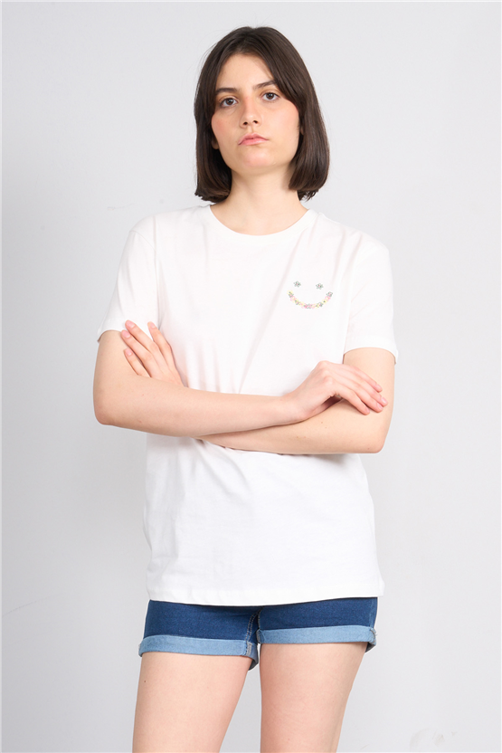 C.K Y26 8959 Fithit Byn B.Yk Regular Nakışlı T-shirt Krem