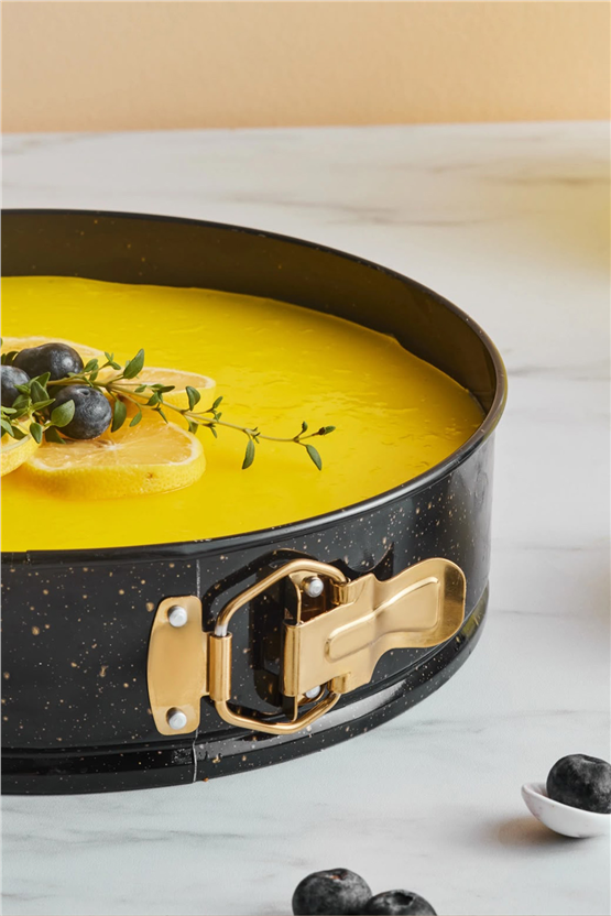 CETCOOK 26 cm Kelepçeli Kek Kalıbı Siyah