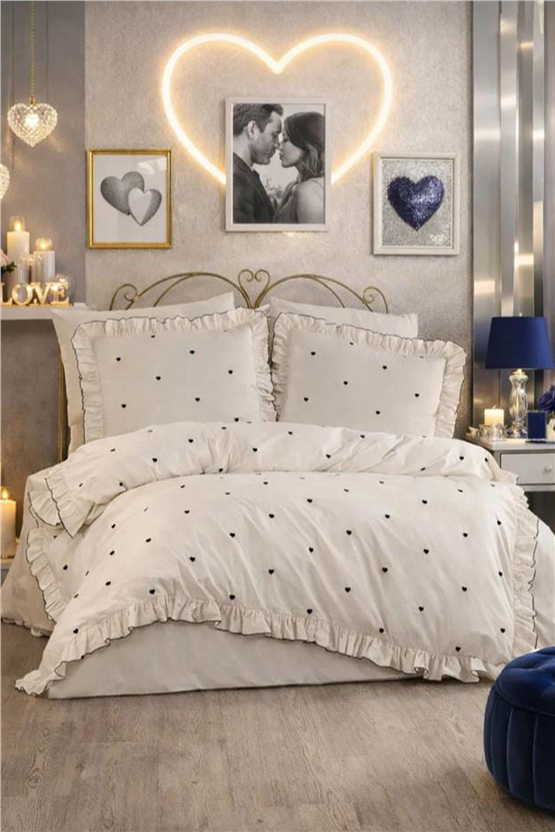 CETHOME Valentine Love Nakışlı 6 Parça Çift Kişilik Nevresim Takımı Lacivert