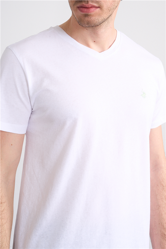 Çetinkaya Chester Polo 4505 V Yaka Slimfit Nakışlı T-shirt Beyaz