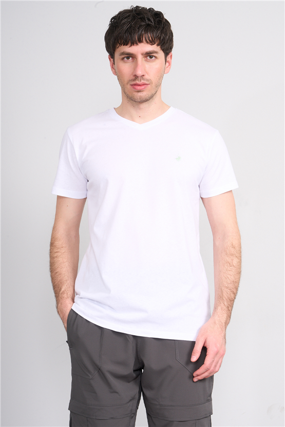 Çetinkaya Chester Polo 4505 V Yaka Slimfit Nakışlı T-shirt Beyaz