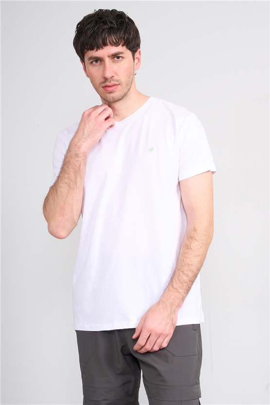 Çetinkaya Chester Polo 4505 V Yaka Slimfit Nakışlı T-shirt Beyaz