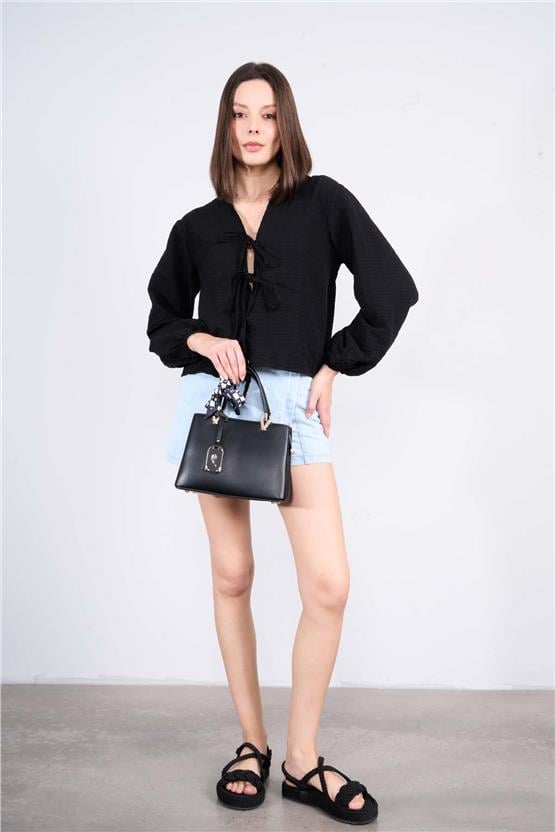 Çetinkaya Fithit 1493 Kadın Uzun Kol V Yaka Gofre Gömlek Siyah