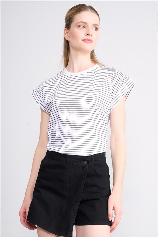 Çetinkaya Fithit 8428 Bayan Bisiklet Yaka 30/1 Metraj Baskı T-shirt Beyaz Üzeri Siyah Çizgi