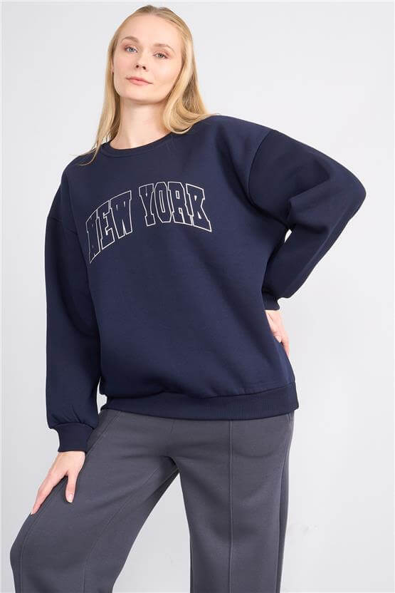 Çetinkaya Fithit 8566 Kadın Bisiklet Yaka Oversize Baskılı Sweatshirt Lacivert