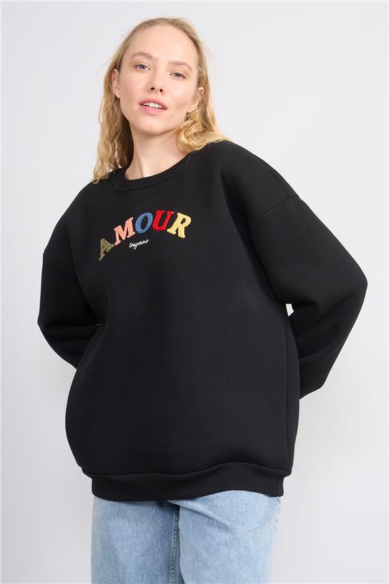 Çetinkaya Fithit 8817 Kadın Bisiklet Yaka 3 İplik Oversize Nakışlı Sweatshirt Siyah