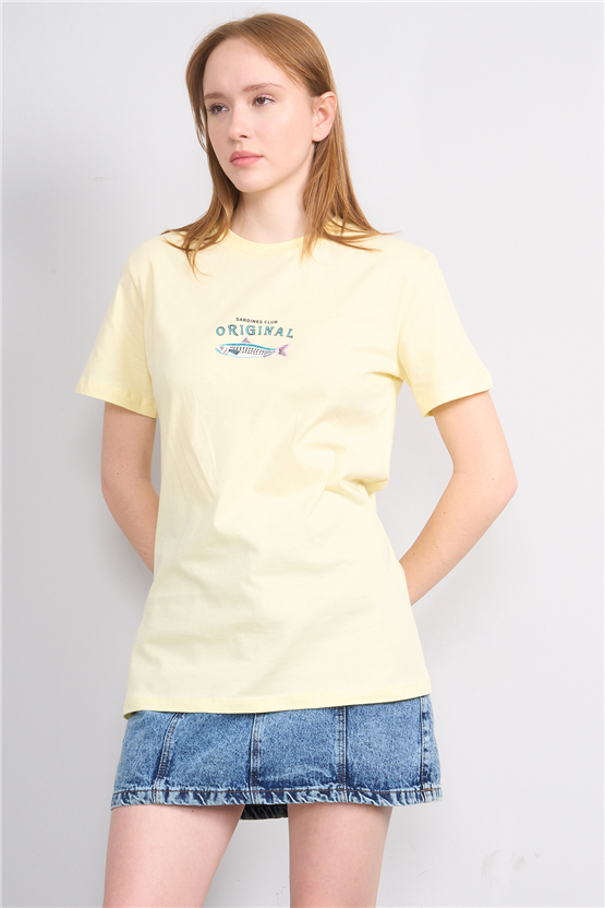 Çetinkaya Fithit 8914 Bayan Bisiklet Yaka Oversize Baskılı T-shirt Uçuk Sarı