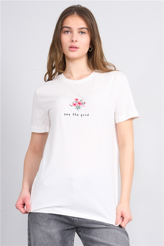 C.K Y26 8950 Fithit Byn B.Yk Regular Nakışlı T-shirt Krem
