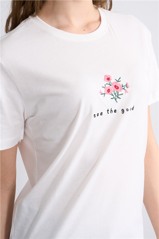 C.K Y26 8950 Fithit Byn B.Yk Regular Nakışlı T-shirt Krem