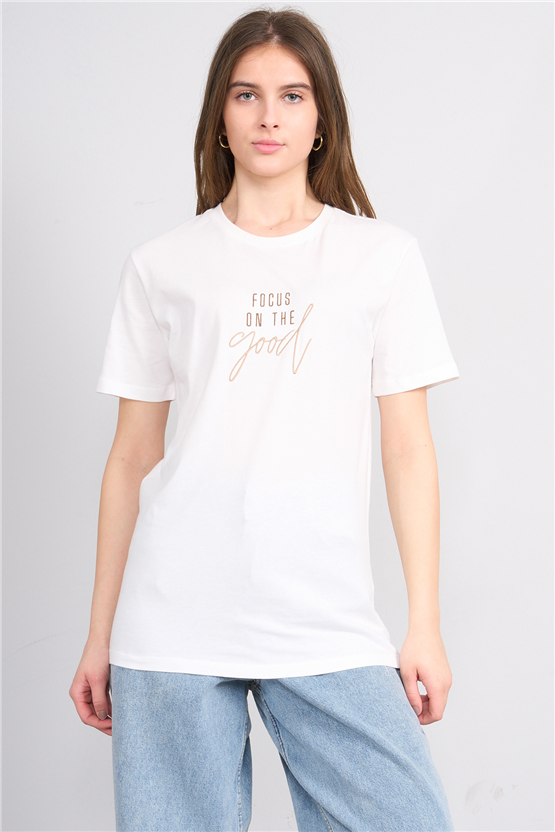 C.K Y26 8957 Fithit Byn B.Yk Regular Nakışlı T-shirt Krem