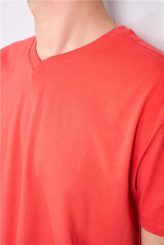 Çetinkaya Mentality 2772 V Yaka Penye Slim Fit Nar Çiçeği T-shırt