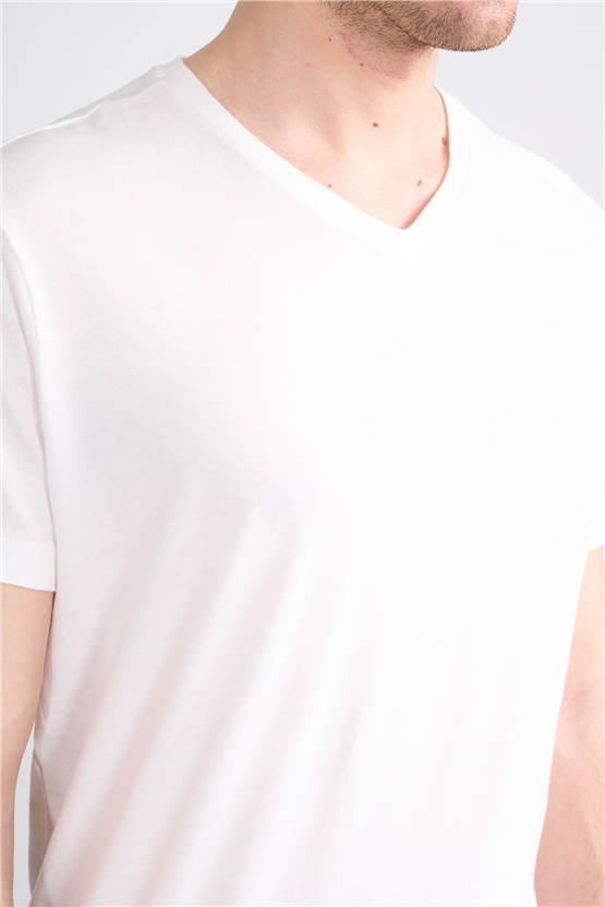 Çetinkaya Mentality 2772 V Yaka Slimfit Basic T-shirt Krem