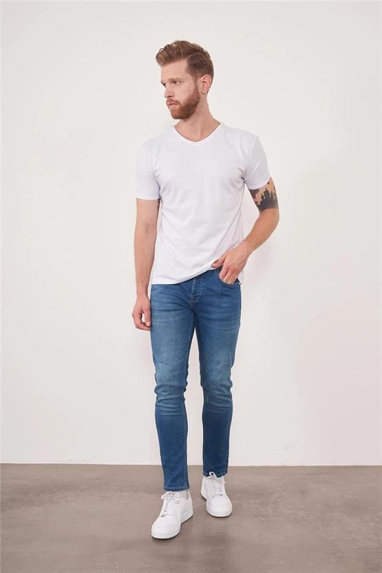 Çetinkaya Mentality 2772Büyük Beden V Yaka Açık Basic T-Shirt Beyaz