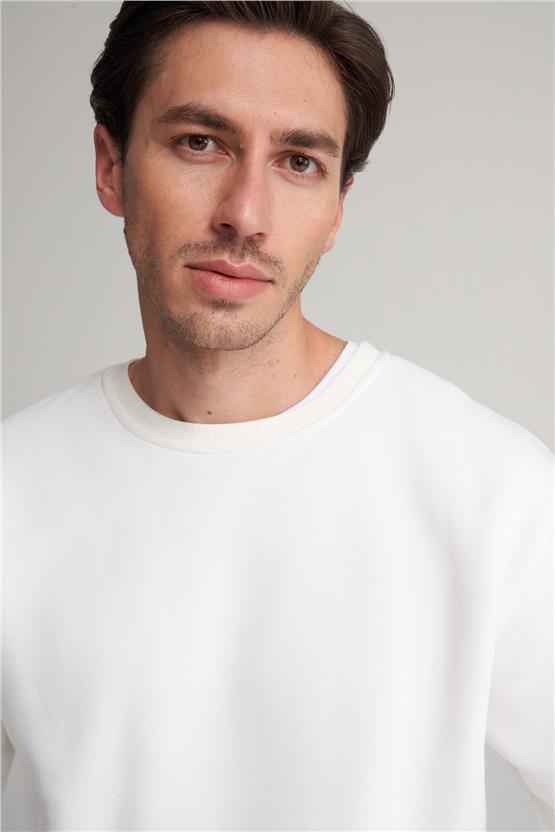 Çetinkaya Mentality 3036 3 İp Bisiklet Yaka Krem Sweatshirt