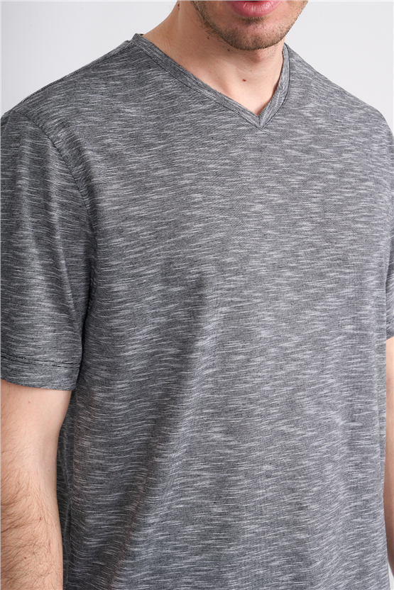 Çetinkaya Mentality 3447 V Yaka Flamlı Sıngle Jersey Regular T-shirt Siyah