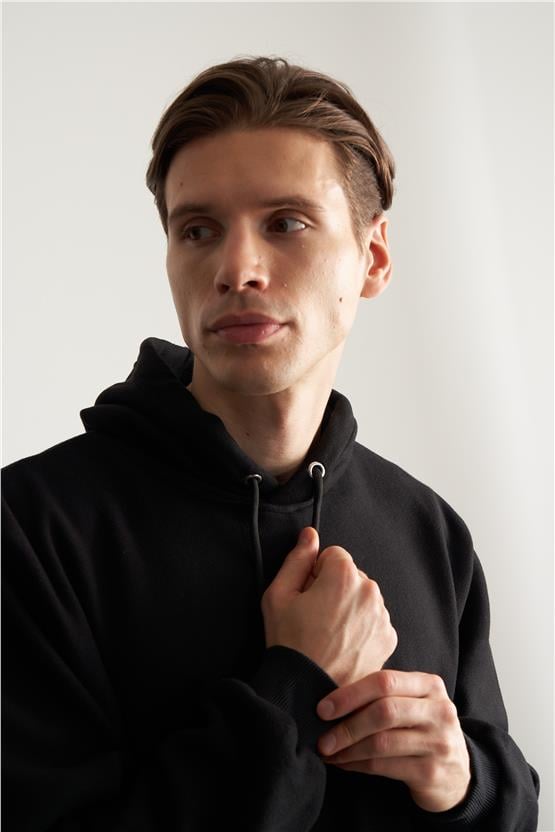 Çetinkaya Mentality 3566 Kapüşonlu Kanguru Cepli Polar Siyah Sweatshirt