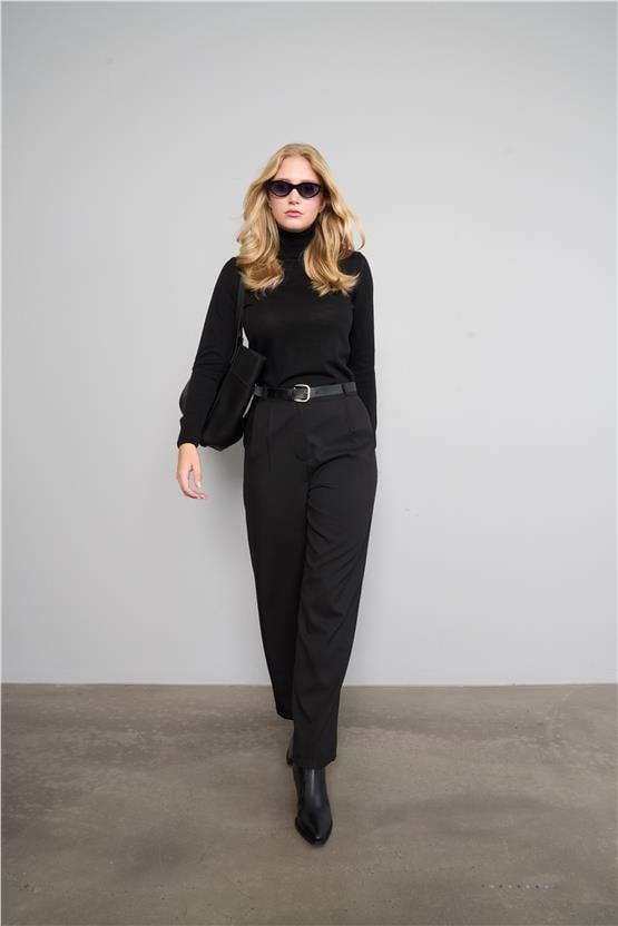 Çetinkaya Miramira Balıkçı Yaka Siyah Triko