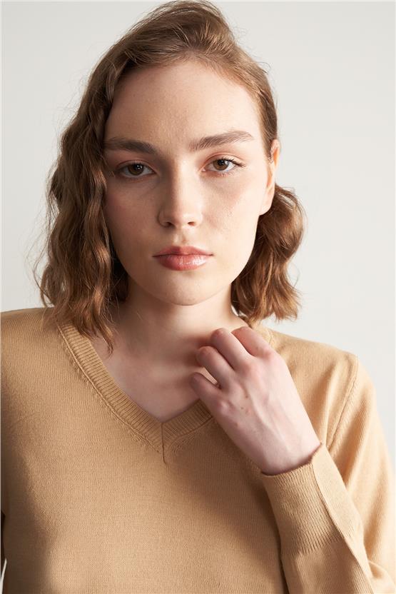 Çetinkaya Miramira V Yaka Camel Kazak