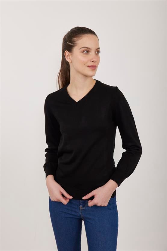 Çetinkaya Miramira V Yaka Siyah Triko
