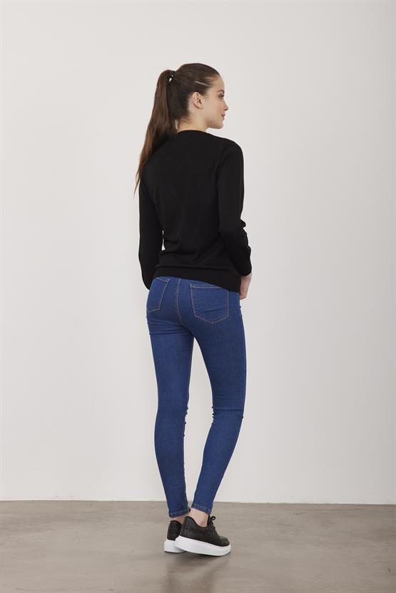 Çetinkaya Miramira V Yaka Siyah Triko