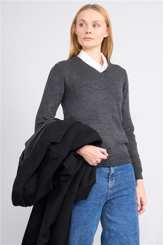 Çetinkaya Miyamira 2303 Kadın Basic V Yaka Soft İplik Triko Grimelanj