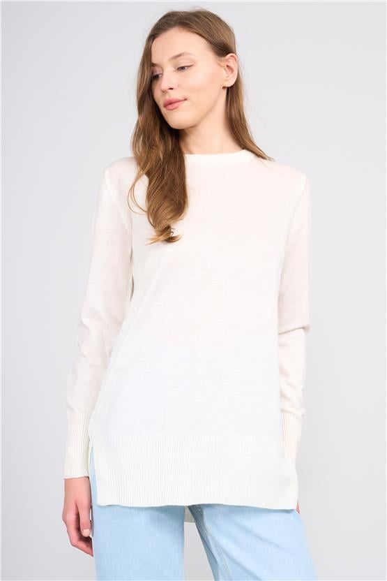 Çetinkaya Miyamira 2306 Kadın Basic Bisiklet Yaka Yanları Yırtmaçlı Triko Krem