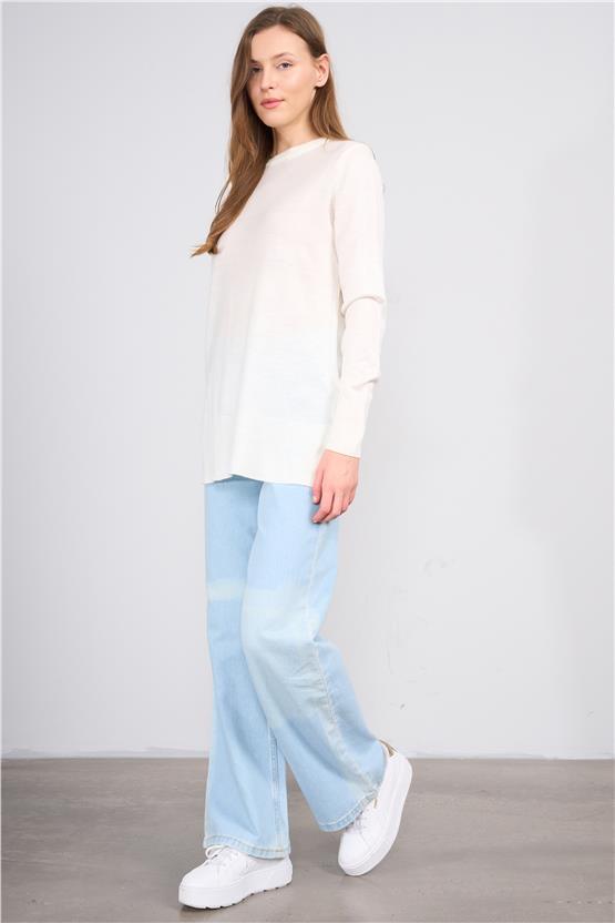 Çetinkaya Miyamira 2306 Kadın Basic Bisiklet Yaka Yanları Yırtmaçlı Triko Krem