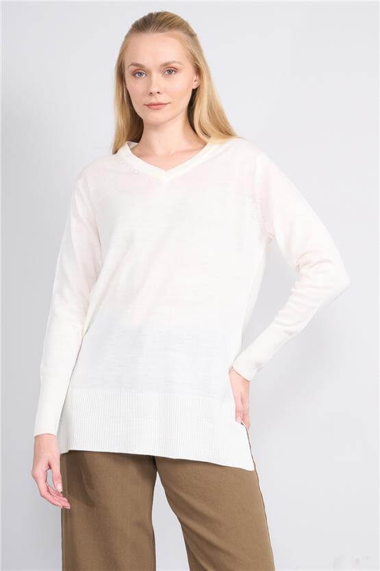 Çetinkaya Miyamira 2307 Kadın Basic V Yaka Yanları Yırtmaçlı Triko Krem