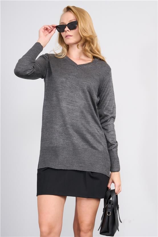 Çetinkaya Miyamira 2307 Kadın Basic V Yaka Yanları Yırtmaçlı Triko Koyu Gri