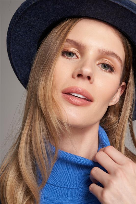 Çetinkaya Miyamira Kadın Mavi Balıkçı Yaka Triko Kazak