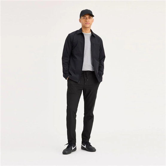 Dockers 002Xo00000 K02 Beautıful Black Erkek Go Aırweave Jogger Slım Pantolon