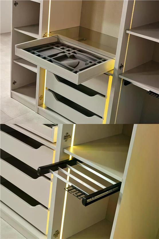 Eymense Akra 6 Kapaklı Gardırop Krem