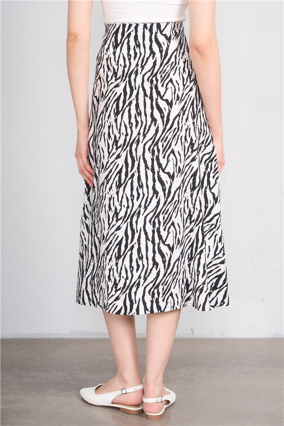 Fithit 4652 Bayan Viskon Regular Çan Etek Beyaz Üzeri Zebra Desen