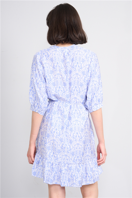 Fithit 6655 Kadın Bisiklet Yaka Yarım Kol Regular Bağcıklı Viskon Elbise Saks Beyaz Üzeri Şablon Desen