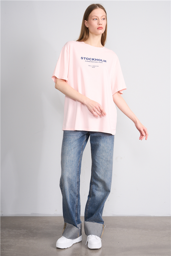Helly Y25 Mb-6056 Pudra Kadın Stockholm Yazı Baskılı T-Shirt