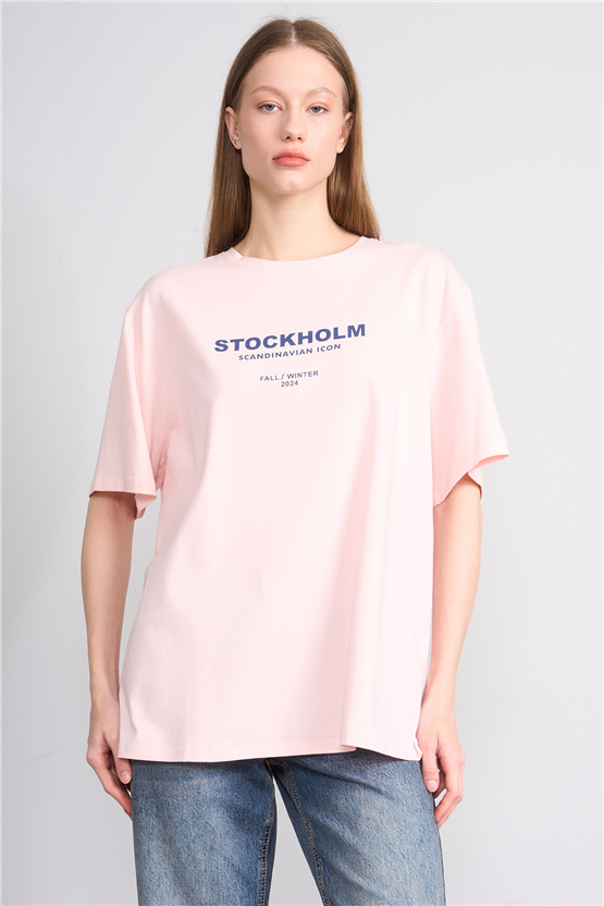 Helly Y25 Mb-6056 Pudra Kadın Stockholm Yazı Baskılı T-Shirt