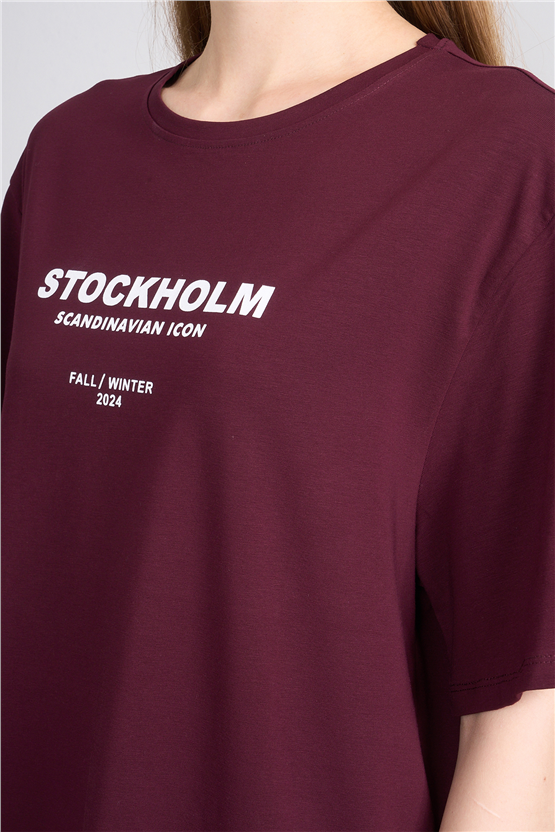 Helly Y26 Mb-6056 Bordo Kadın Stockholm Yazı Baskılı T-Shirt