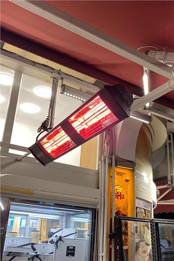 Hottable Supreme Plus Duvar Tipi Dış Mekan İnfrared Isıtıcı 3000 Watt (U.kumandalı 5 kademe Isı ayarı)