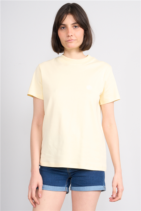 Ikoll Y26 1004963 008 Sarı İstiridye Nakışlı T-shirt